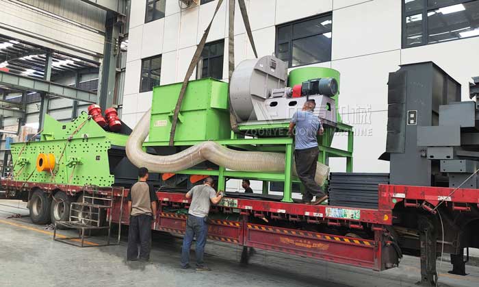 【裝車(chē)現(xiàn)場(chǎng)直擊】中意機(jī)械裝修垃圾分選設(shè)備啟程